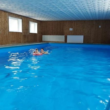 Ferienwohnung Am Waldsee Mit Schwimmbad Gernsbach Luaran gambar