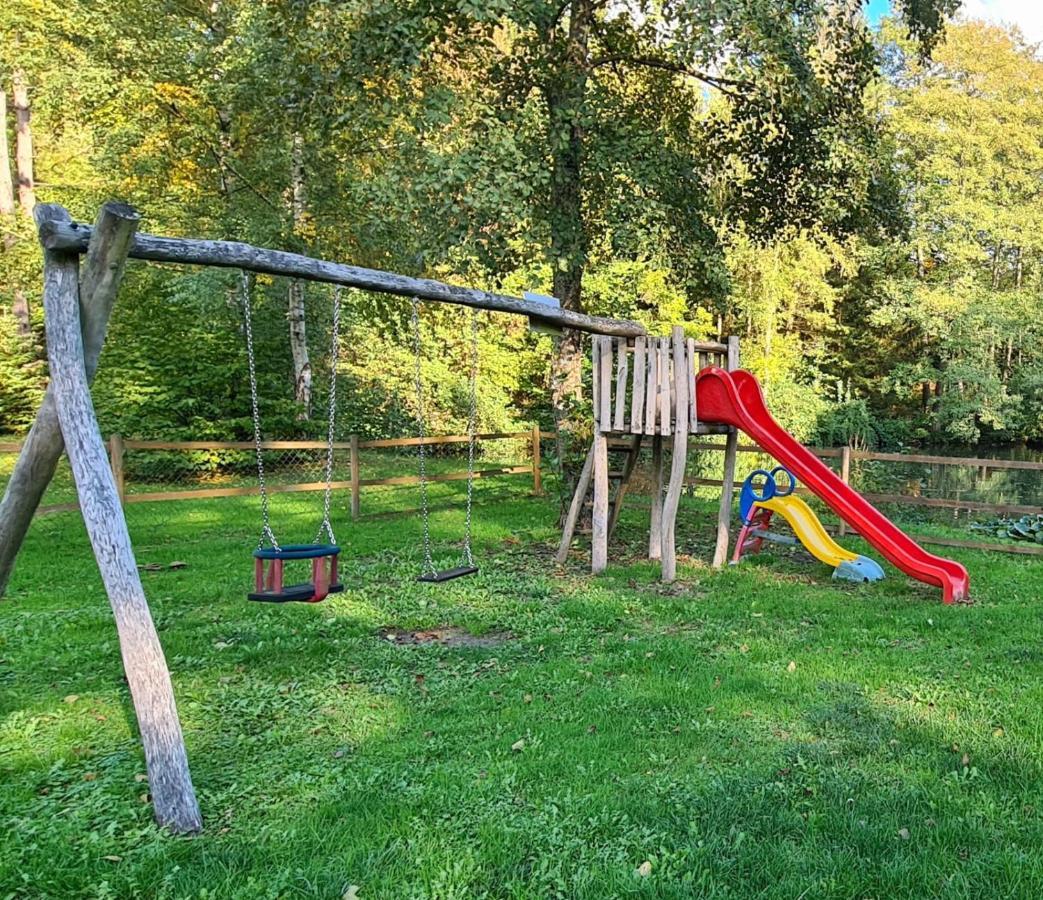 Ferienwohnung Am Waldsee Mit Schwimmbad Gernsbach Luaran gambar