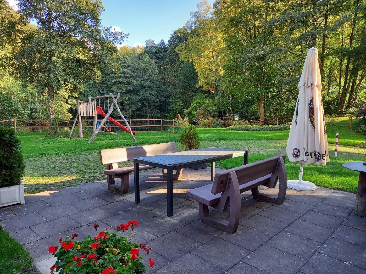 Ferienwohnung Am Waldsee Mit Schwimmbad Gernsbach Luaran gambar